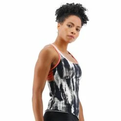 TYR Women's Dry Brush Harly Swim Tank - 2023 -Women's sports Shop side 80889.1647015424